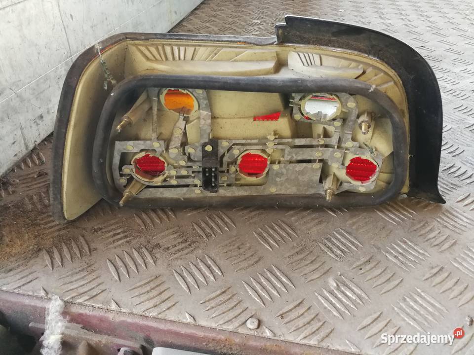 Lampa tył bmw e36 coupe