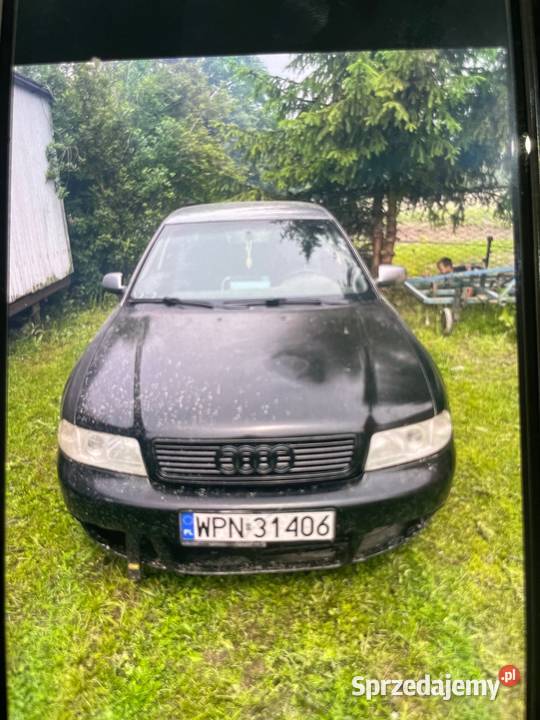 Sprzedam Audi a4b5 cala na części Czerwińsk nad Wisłą
