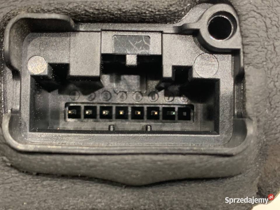 ZAMEK DRZWI PRAWY PRZÓD VW TIGUAN SUV 5NB837016B podkarpackie sprzedam