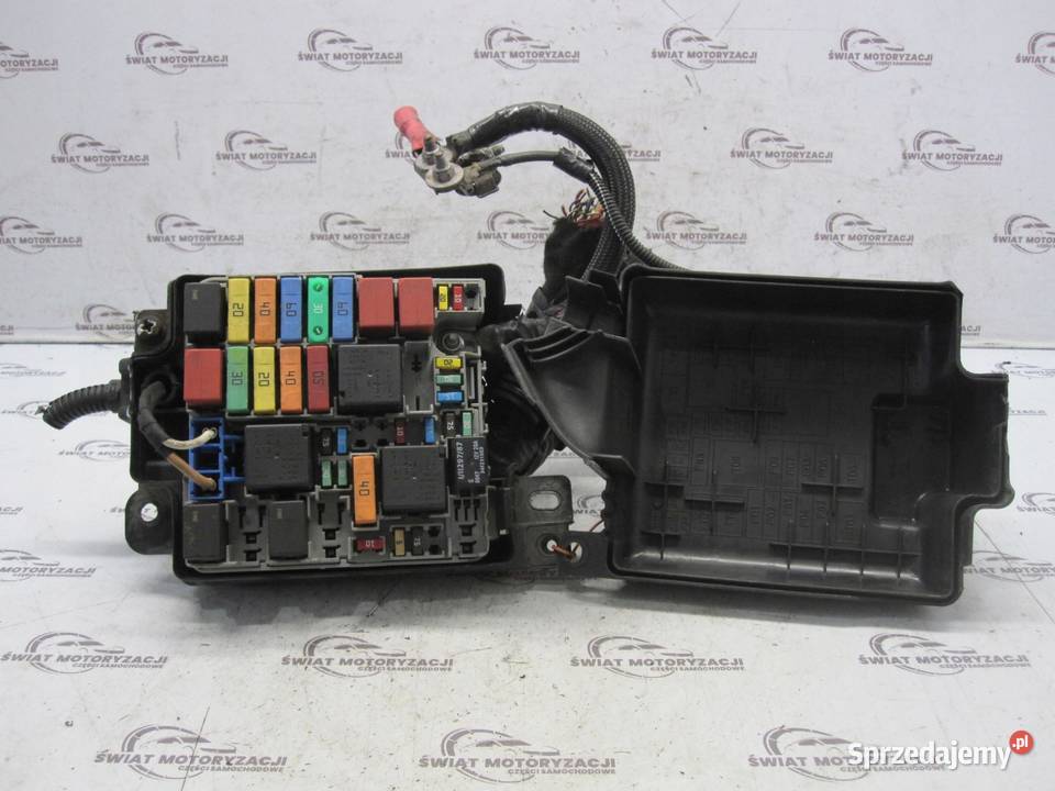 DOBLO II COMBO D 12r skrzynka bezpieczników
