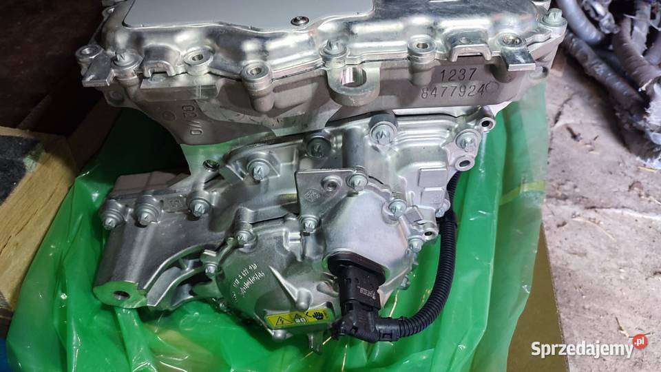 Silnik napęd elektryczny BMW iX1X1 U11 8477933 osobowe Melanów sprzedam