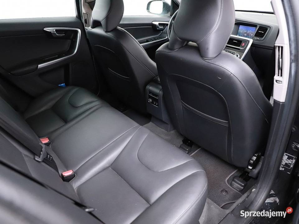 Volvo V60 24 RDesign Napęd 4x4 Hybrydowy światła do jazdy dziennej Wojkowice