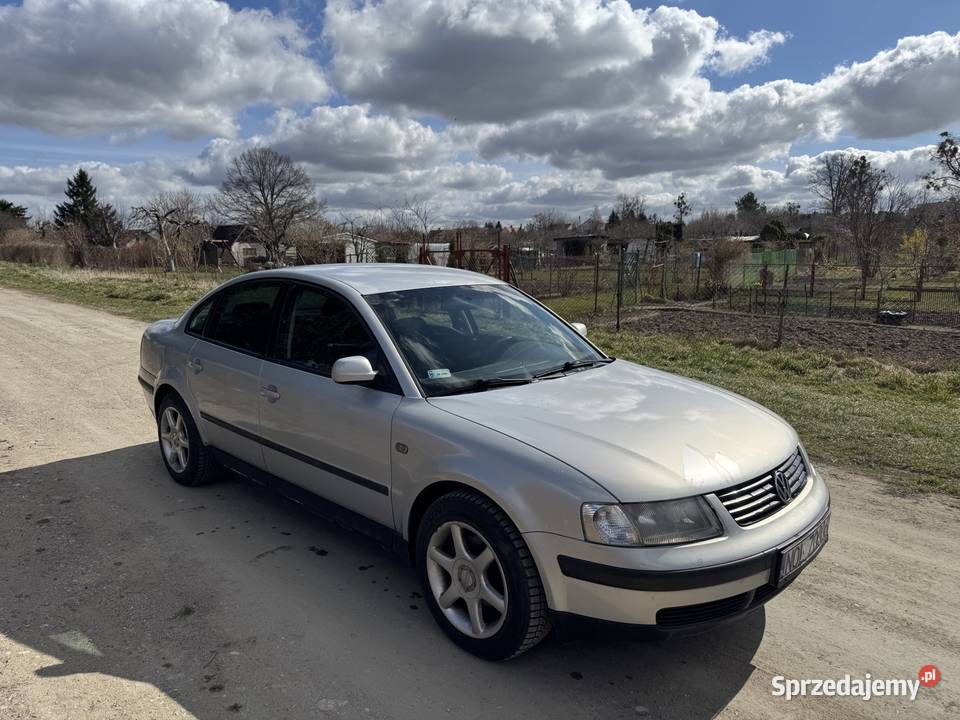 Volkswagen Passat b5 18 benzyna gaz Pasłęk sprzedam