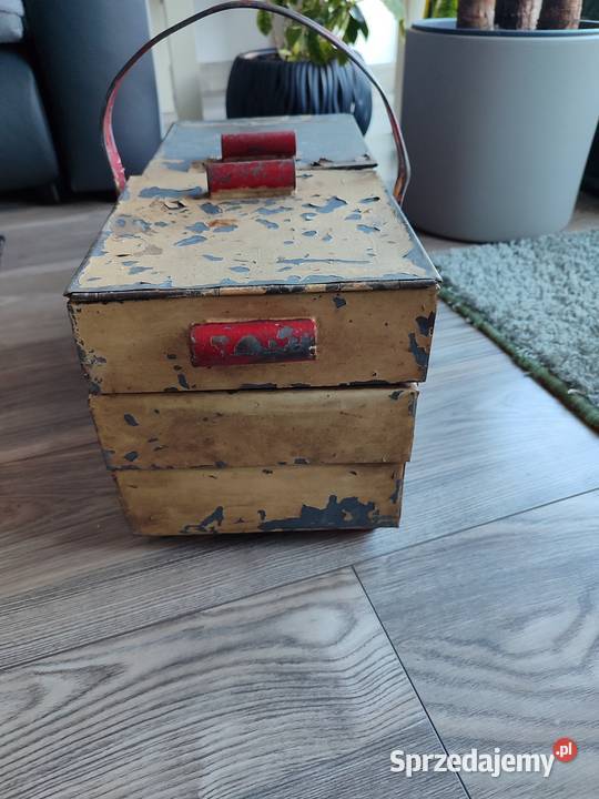 Poniemiecka niciarka krawiecka lubuskie Zielona Góra sprzedam