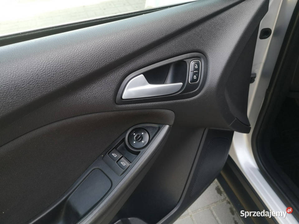 Ford Focus 15 TDCI 120 Klima Tempomat Halogeny immobilizer Strzegom