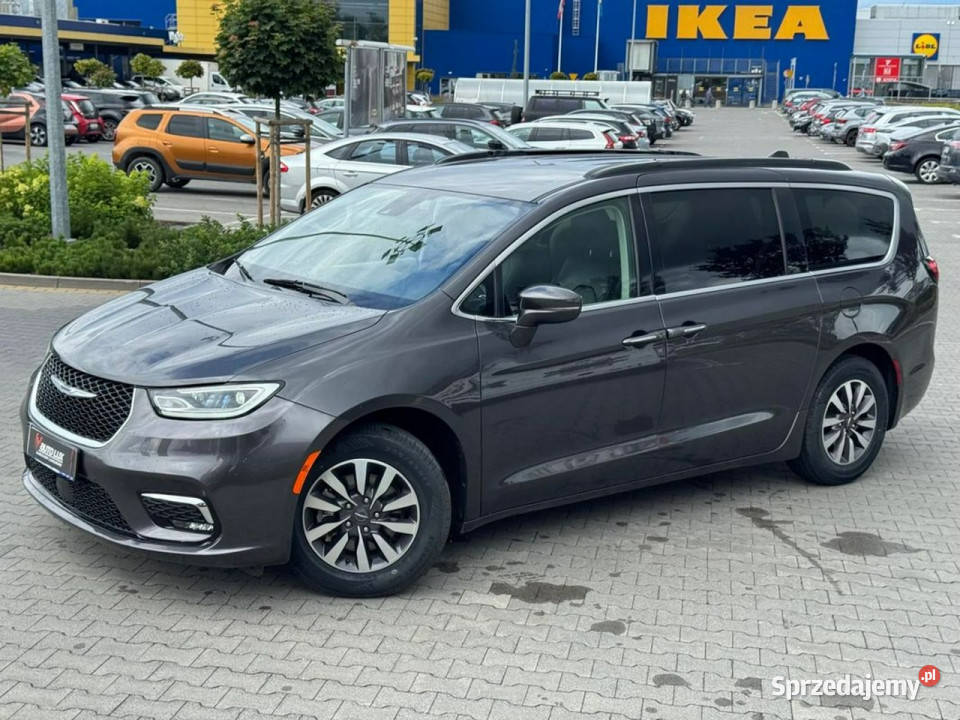 Chrysler Pacifica 2022 Chrysler Pacifica Touring podgrzewane fotele mazowieckie Warszawa