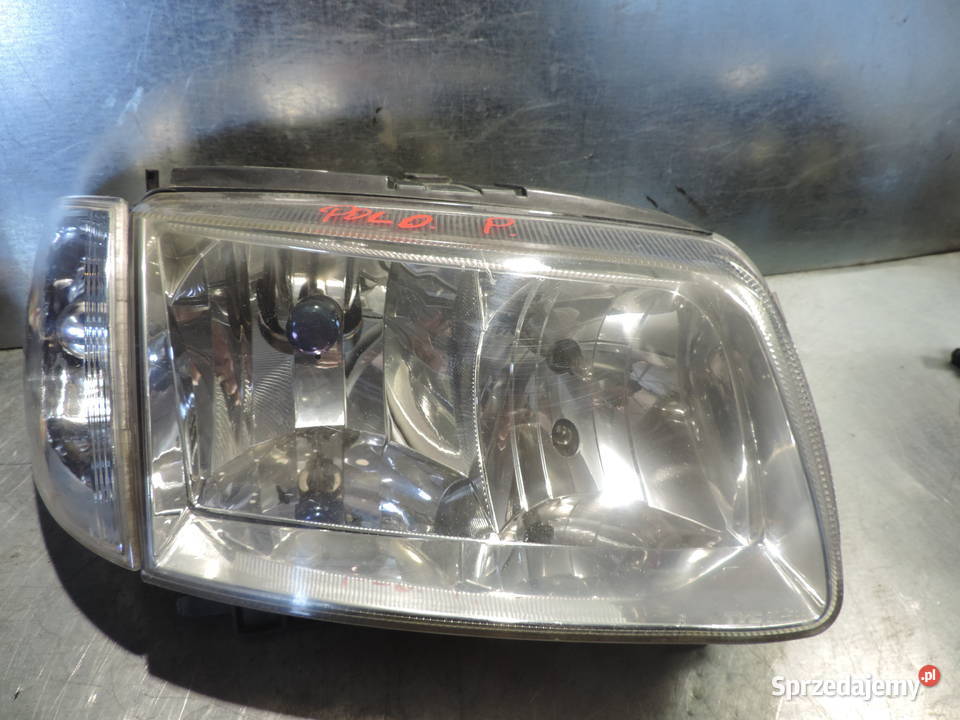 VW POLO 6N2 LAMPA PRAWA PRZEDNIA Lampy przednie Nowy Sącz