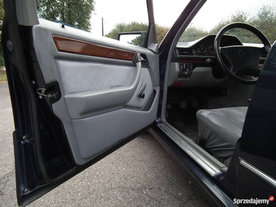 Zadbany Mercedes W124 E200 Diesel 1995r