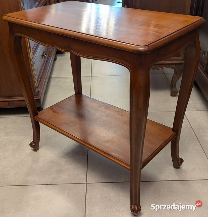 ładny stolik orzechsklep Dąbrowa Górnicza sprzedam