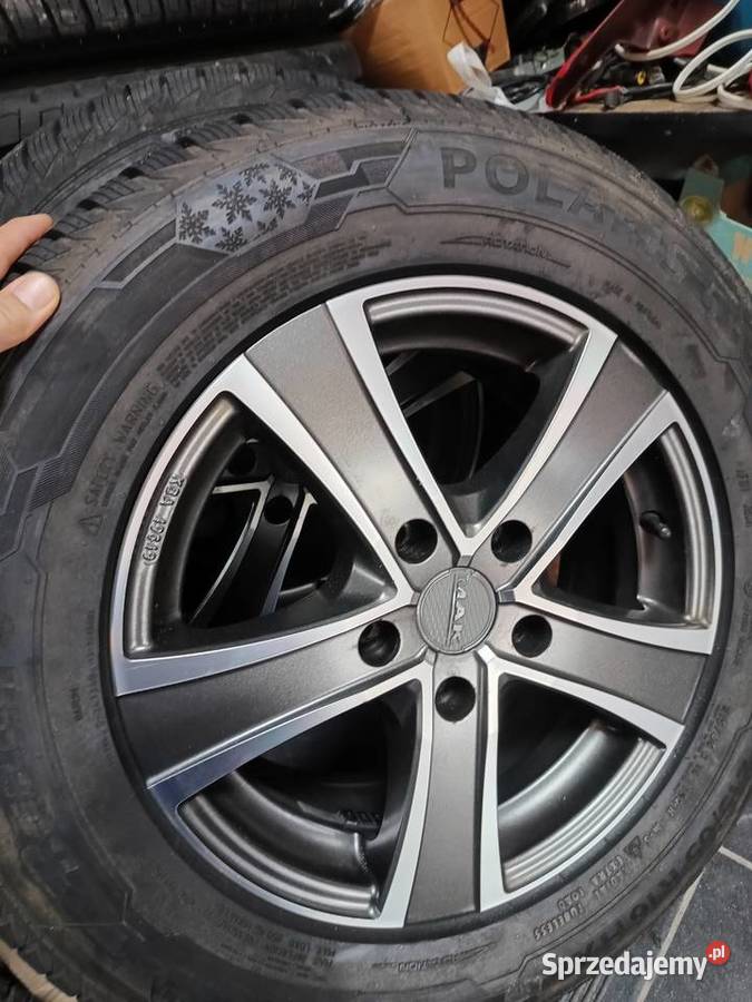 Komplet opon zimowych BARUM 16 na felgach Kielce