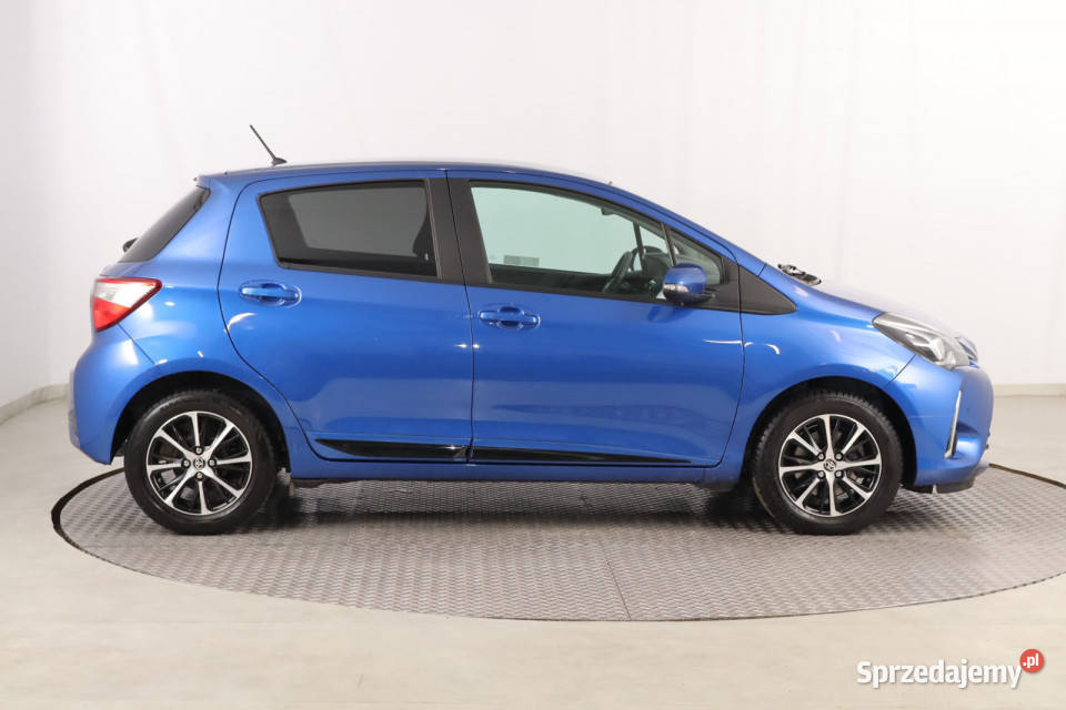 Toyota Yaris 15 Dual VVTi 4/5 śląskie Zabrze