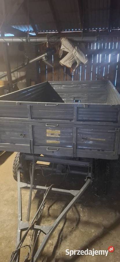 Przyczepa d47 nieuszkodzony Przyczepy rolnicze Maszyny rolnicze Bełcząc