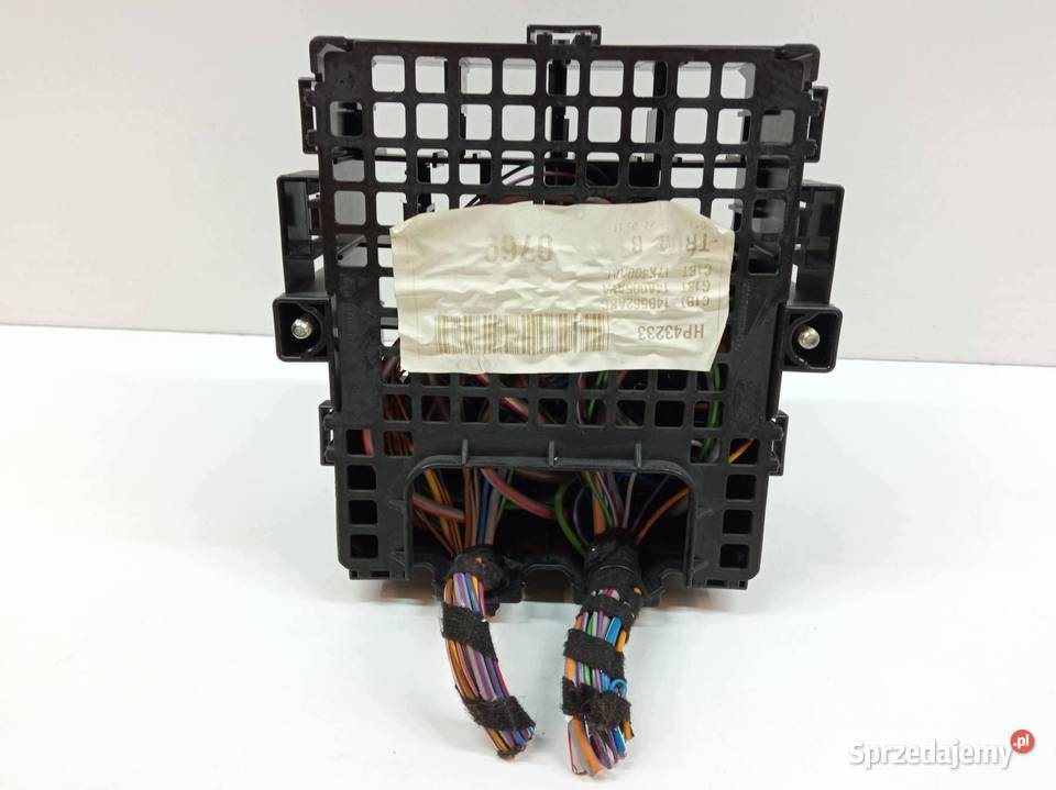 SKRZYNKA BEZPIECZNIKÓW G1BT14A005AVA 10 B 100 osobowe Układ elektryczny, zapłon