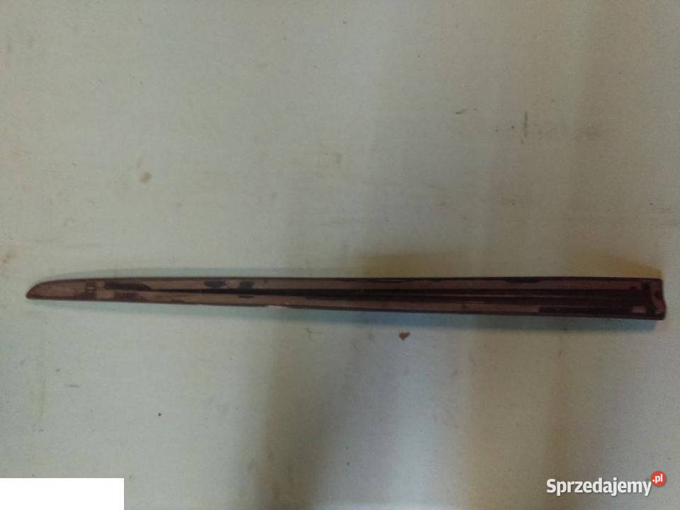 HONDA CIVIC UFO SEDAN LISTWA PRAWA TYŁ Kozubszczyzna