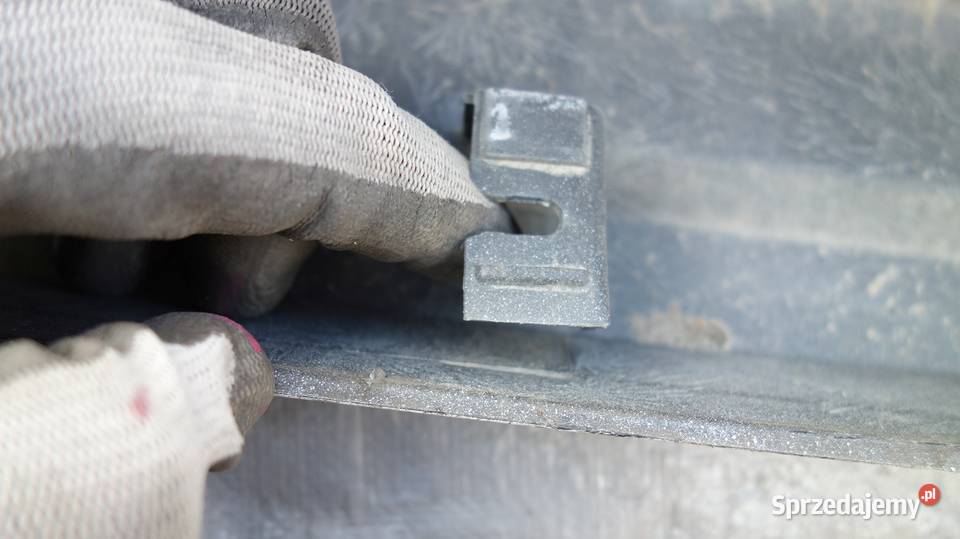 LISTWA NAKŁADKA PROGU PRAWA KOMBI OPTIMA IV osobowe Karoseria Ruda Śląska sprzedam