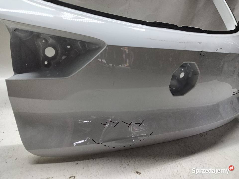 TYLNA KLAPA BAGAŻNIKA MG ZS 10230753