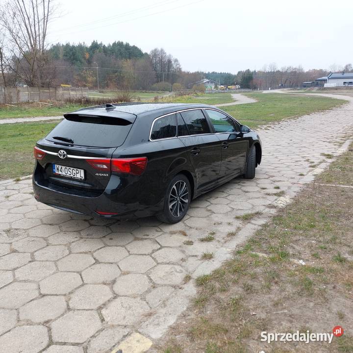 Toyota Avensis 2018 18 PB automat Stoczek Łukowski sprzedam