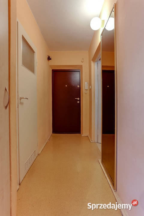 Bałuty 27 m z loggią gotowe do zamieszkania Łódź