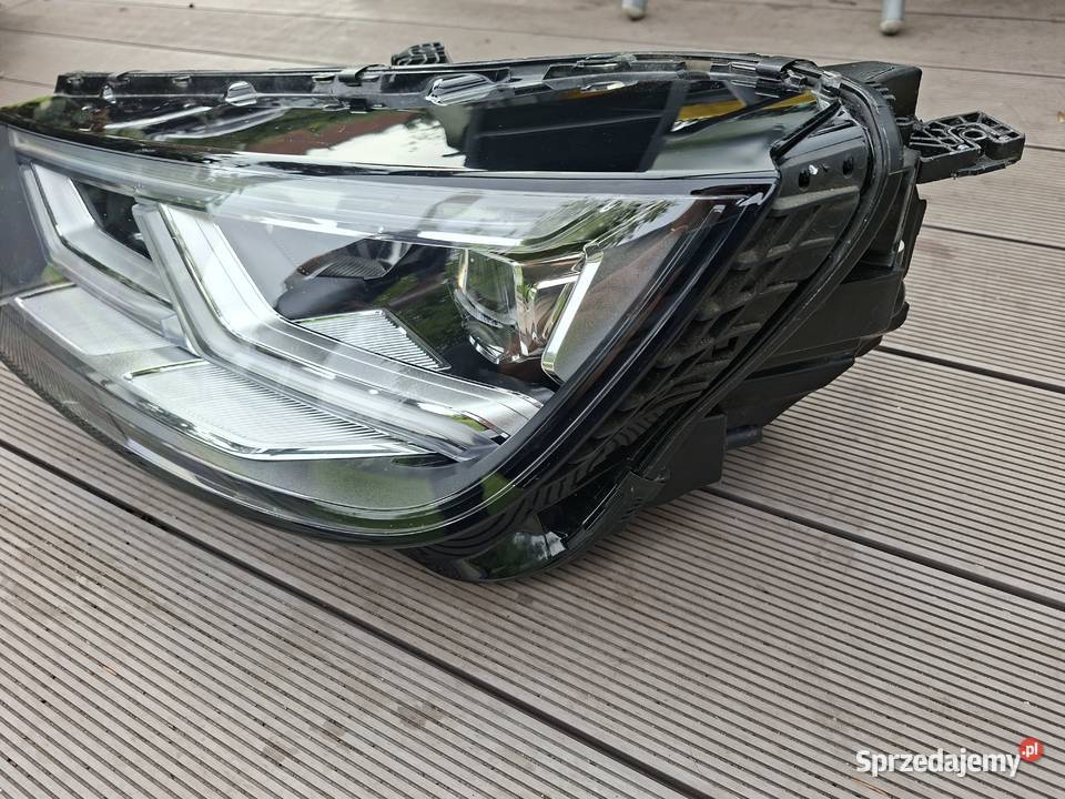 Lampa przednia lewa Audi Q5 80A941783 Nowa Sól sprzedam