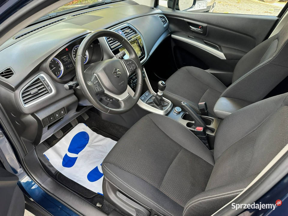 Suzuki SX4 SCross 14T 4x4 80Tkm Stan NOWY Ciemne Rok produkcji 2017 Ostrowiec Świętokrzyski