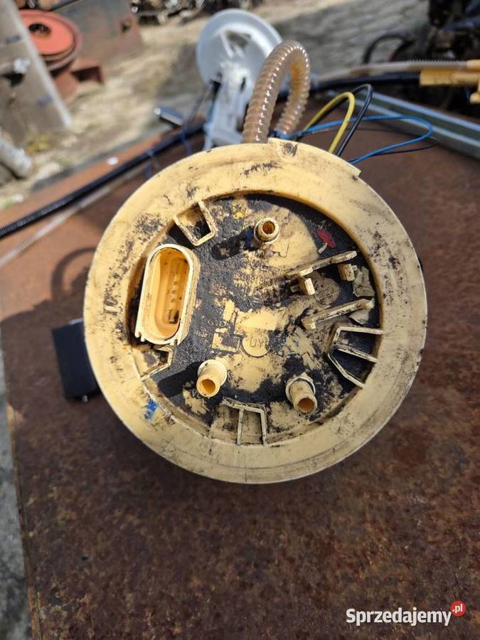 Pompka z pływakiem Audi A6 C6 benzyna Łagów