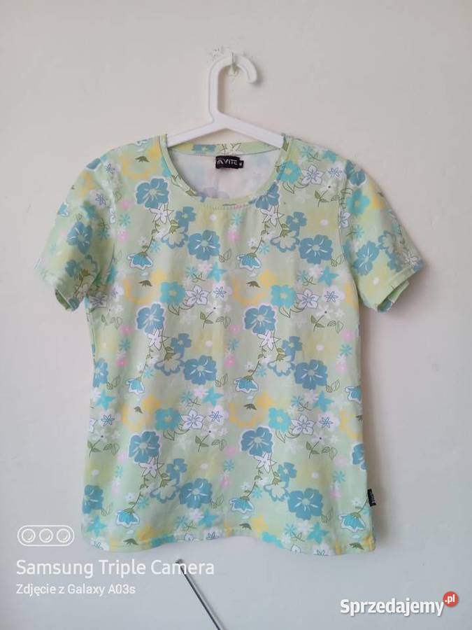 Bluzka we wzory mazowieckie sprzedam