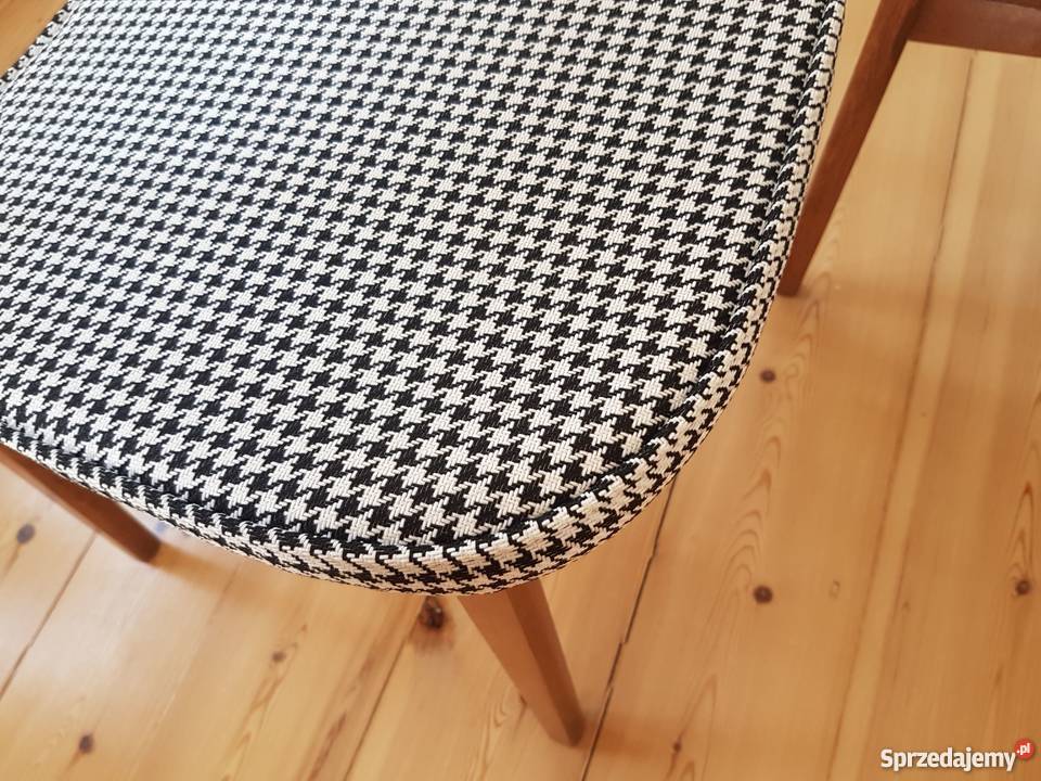 Krzesła PRL autor Rajmund Hałas lata 6070 Szczecin sprzedam