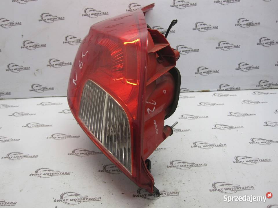 MOKKA A 15r lampa prawa tył 4M180 Lampy tylne