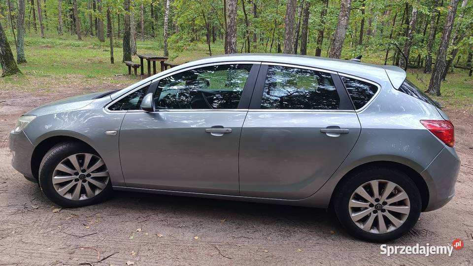Opel Astra J 2010r manualna Siedlce
