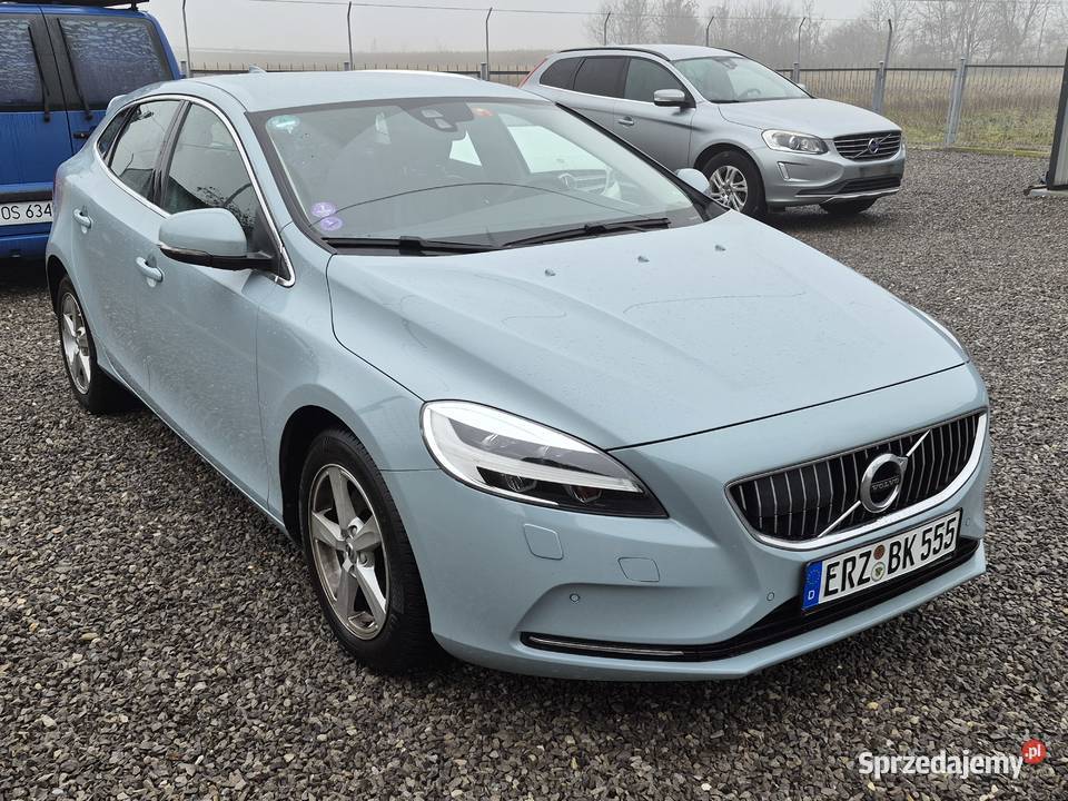 Volvo v40 Inscprition 20 benzyna 152 czujnik zmierzchu V40 Ostrowiec Świętokrzyski