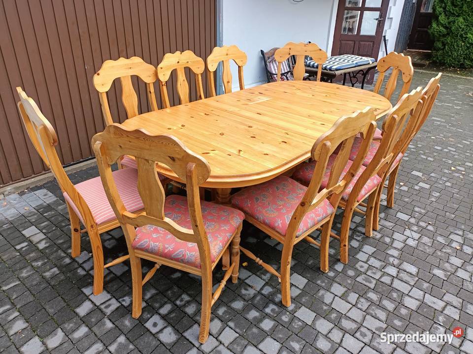 stół rozkładany drewniany z krzesłami  10 szt.