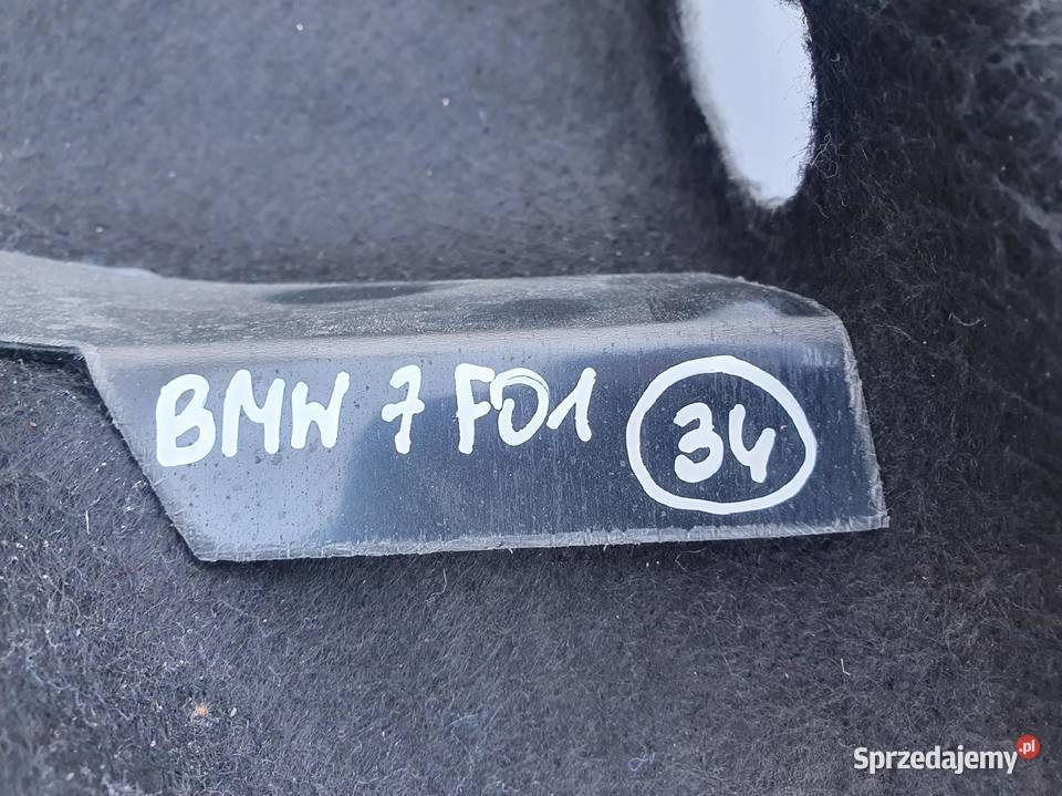 BMW F01 F02 LEWY BOCZEK BAGAŻNIKA Wykładzina osobowe Janów sprzedam