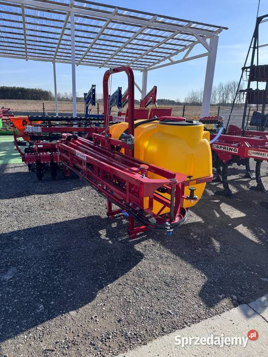 12 Opryskiwacz STRUMYK dowóz cała nieuszkodzony Racibórz