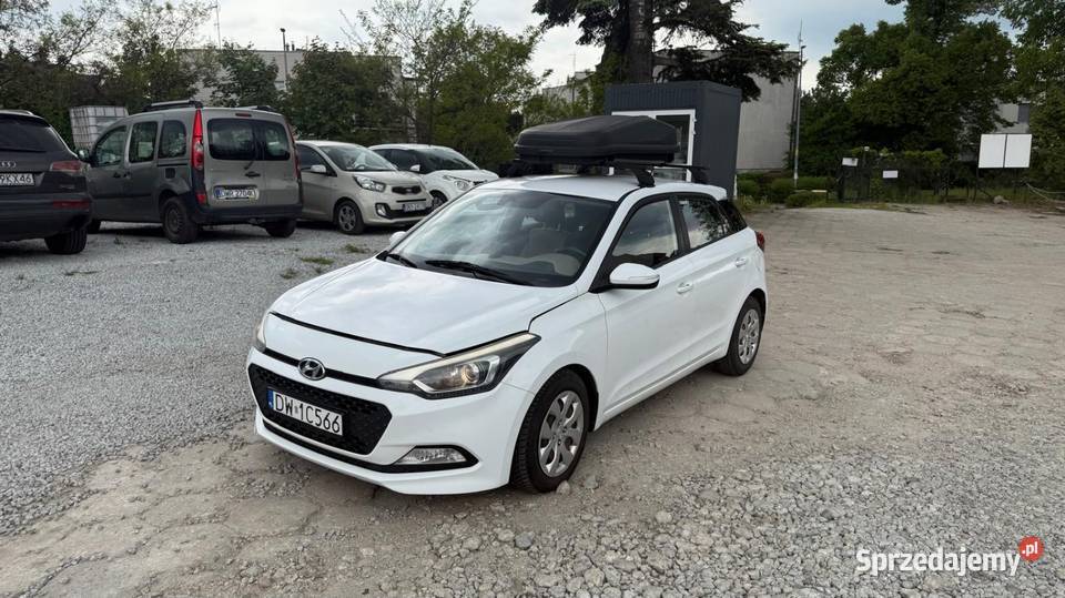 Hyundai i20 14 crdi kupiony w polskim salonie dolnośląskie Wrocław sprzedam