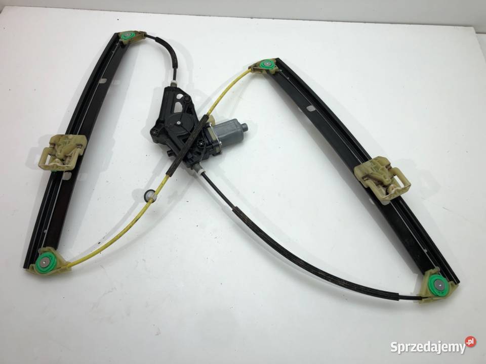 PODNOŚNIK SZYBY PRAWY PRZÓD SKODA OCTAVIA III