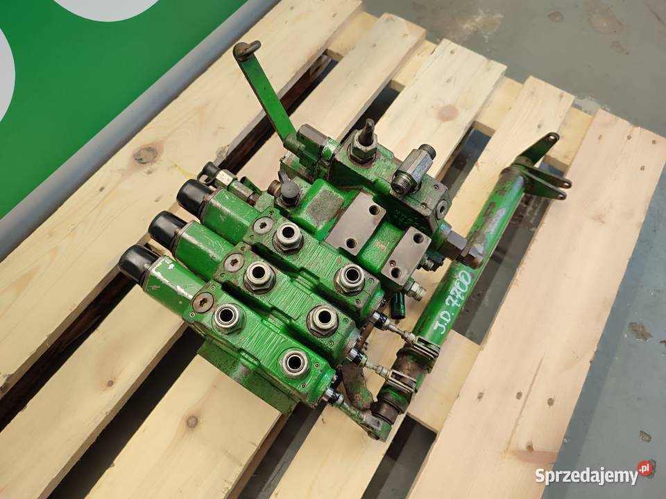 Rozdzielacz hydrauliczny AL171118 John Deere Wilkowo