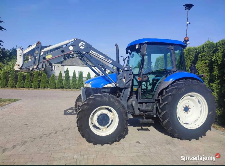 holland TD80D z ladowaczem Grabów Szlachecki sprzedam