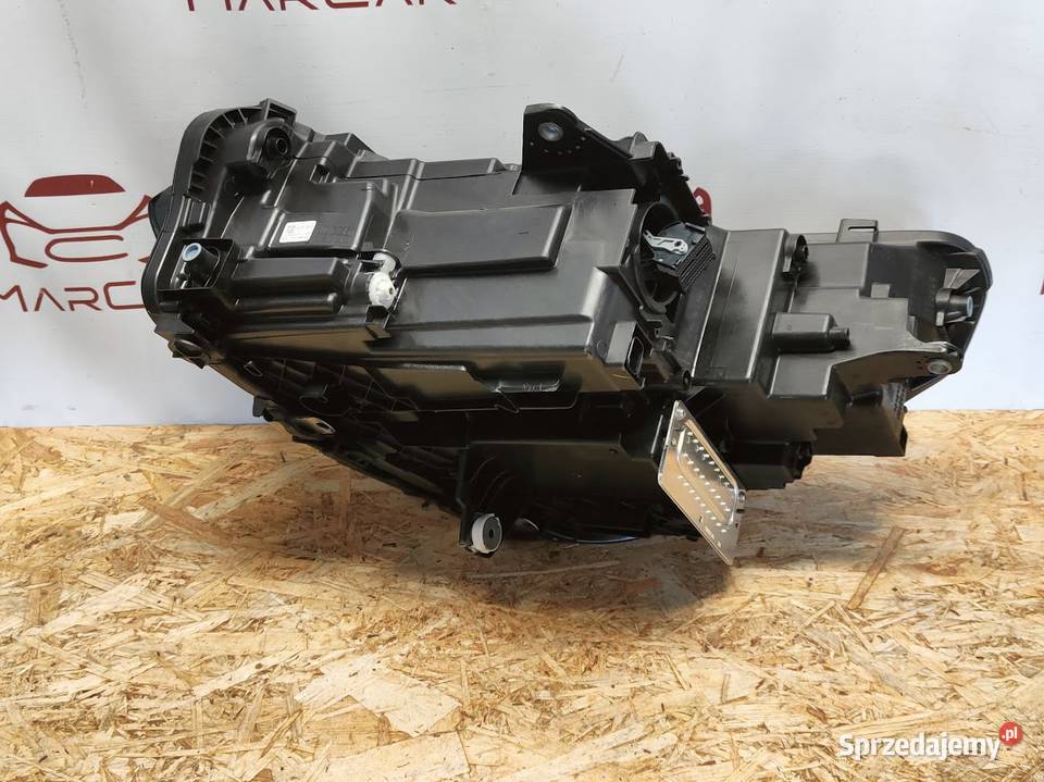 Lampa Prawy Przód Przednia Prawa BMW X1 U11 Full