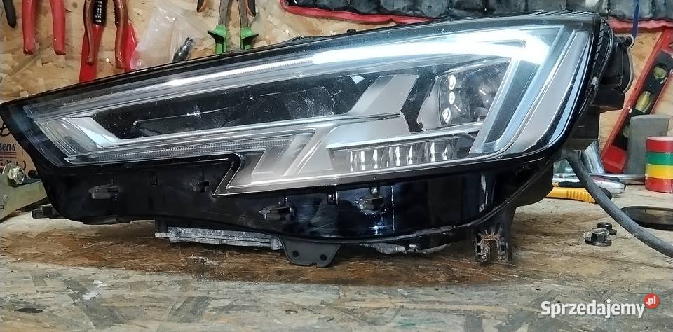 Reflektor Lampa przód Prawa Full LED Audi A4 B9 Zbąszyń