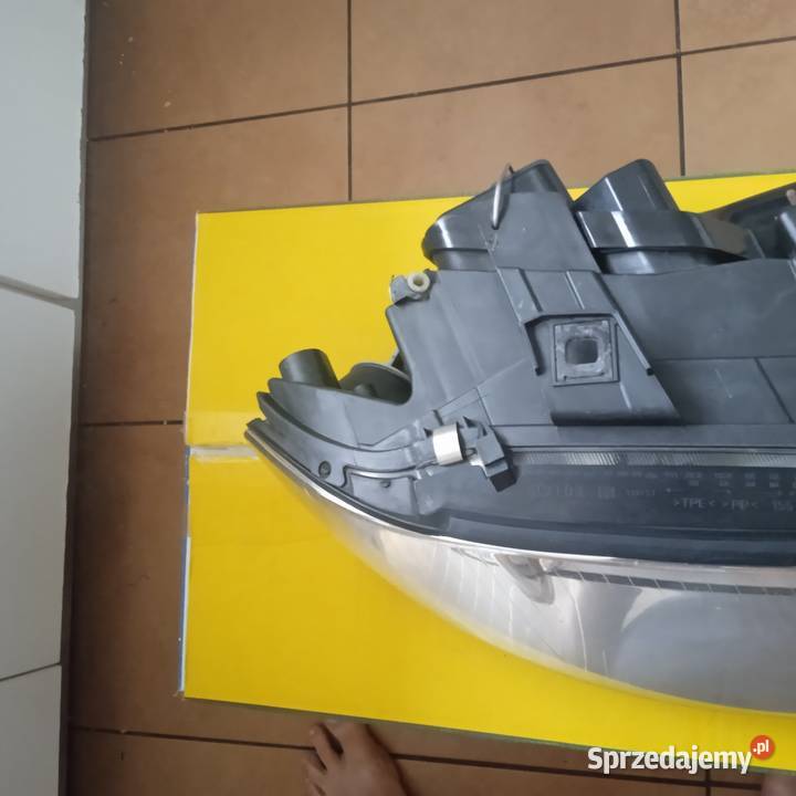 Audi A6 C5LIFT xenon reflektor prawy hella dolnośląskie Kamieniec Wrocławski