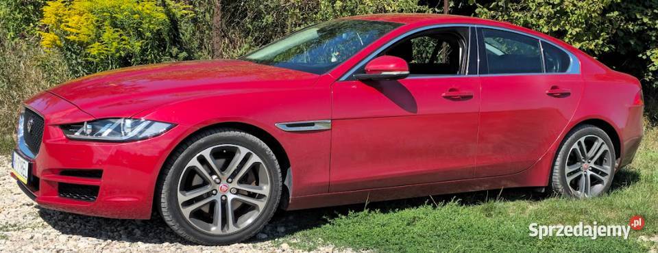 Jaguar XE 20T 200 2018r Przeznaczony na części sprzedam