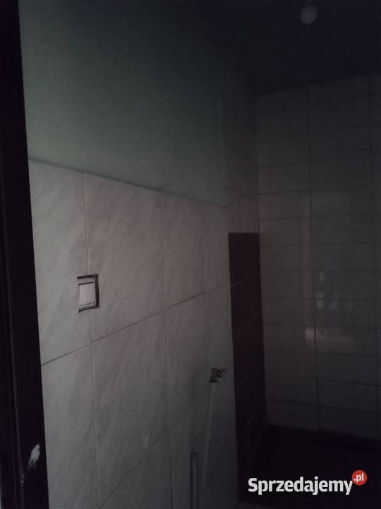 Sprzedam tanio mieszkanie dachówka Czernina