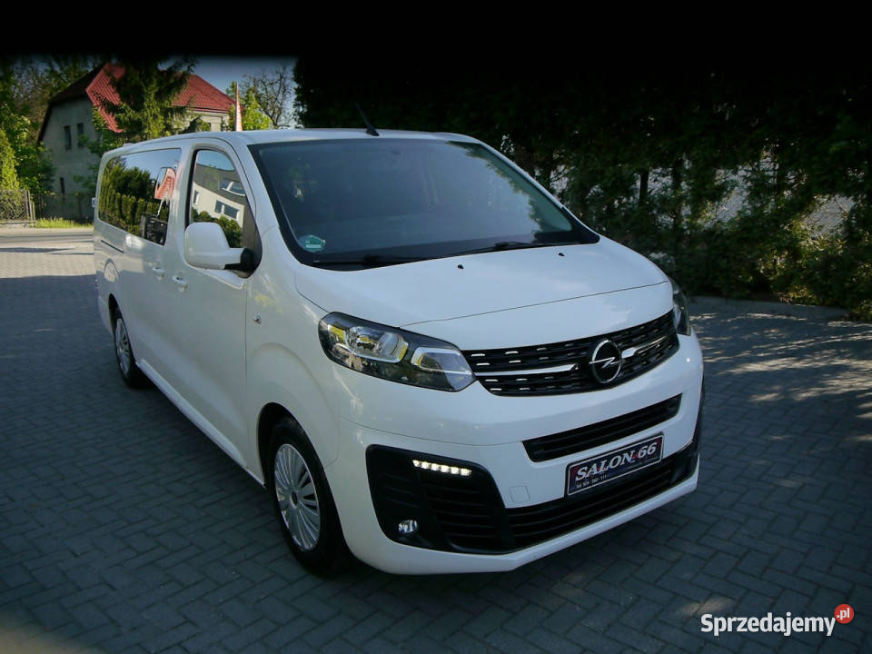 Opel Vivaro Długi 9os Navi Led Stan b Vivaro Częstochowa