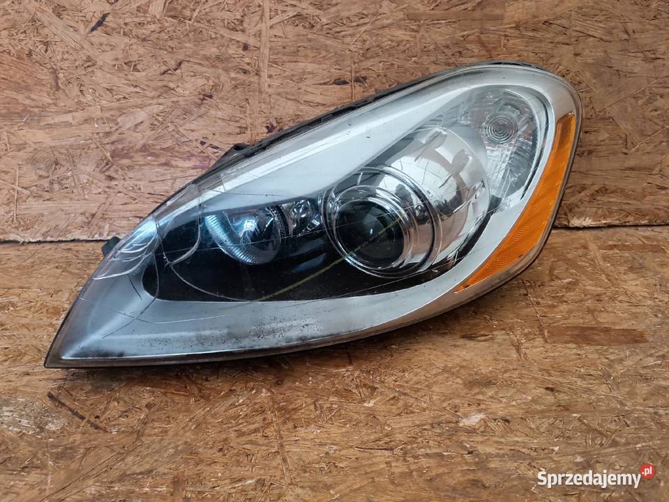 LAMPA LEWY PRZÓD EU XENON VOLVO XC60 I 31395462 Lampy przednie wielkopolskie Nowy Tomyśl