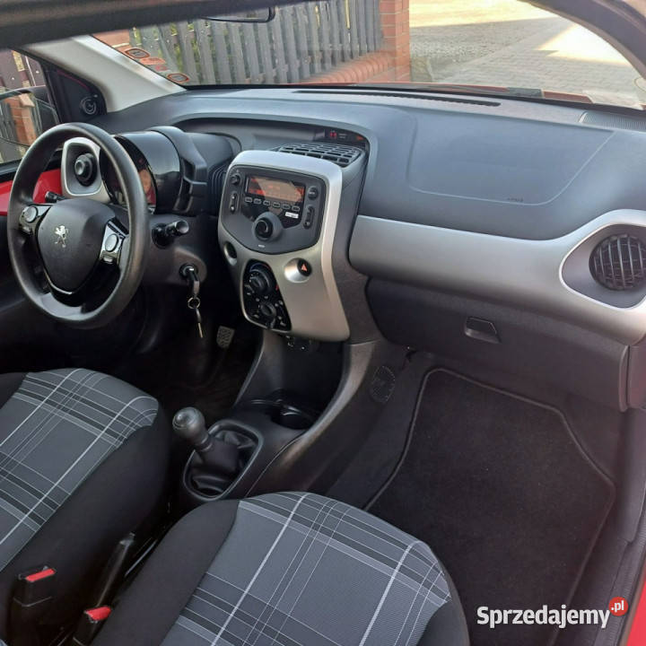 Peugeot 108 10 69 Serwisowany w ASO 69KM Suchorzew sprzedam