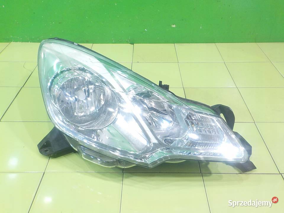 CITROEN C3 II 14 VTI 11r HB 5D lampa prawa przod Suków