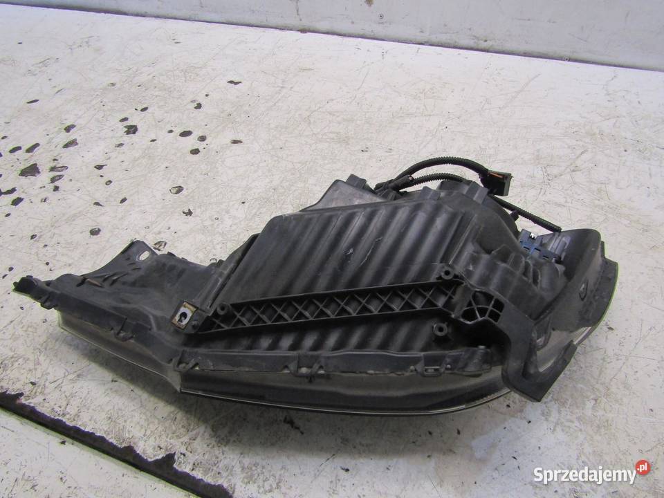 LAMPA PRZEDNIA PRAWY PRZÓD HONDA JAZZ IV