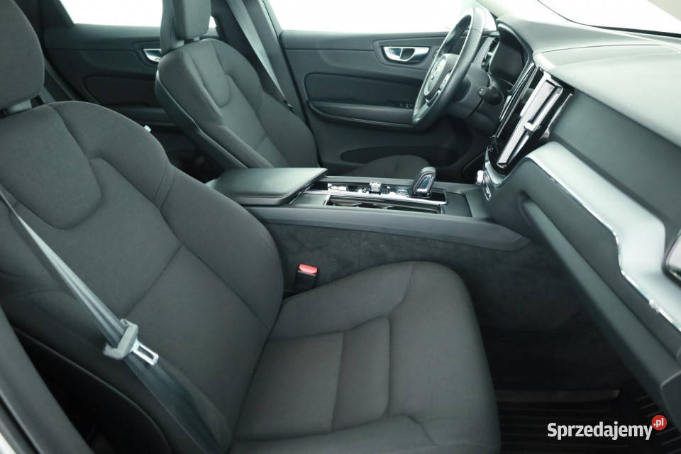 Volvo XC60 B5 AWD Piaseczno