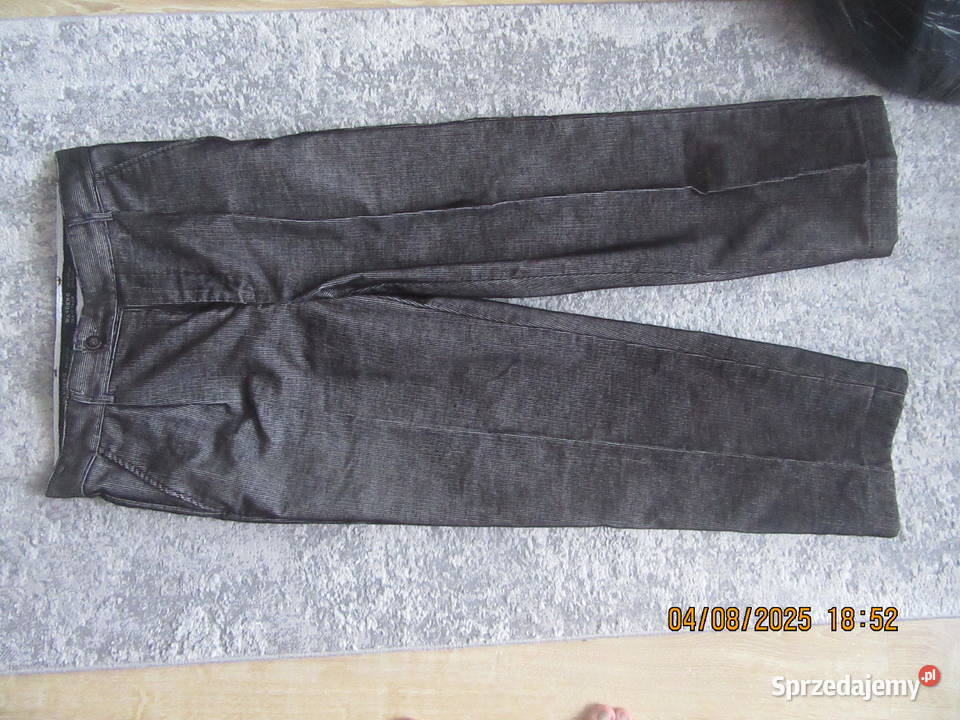 Męskie spodnie sztruksowe pomorskie Rumia