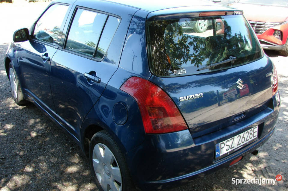 Suzuki Swift 13 E 92 z grudnia 2007 IV 20042010